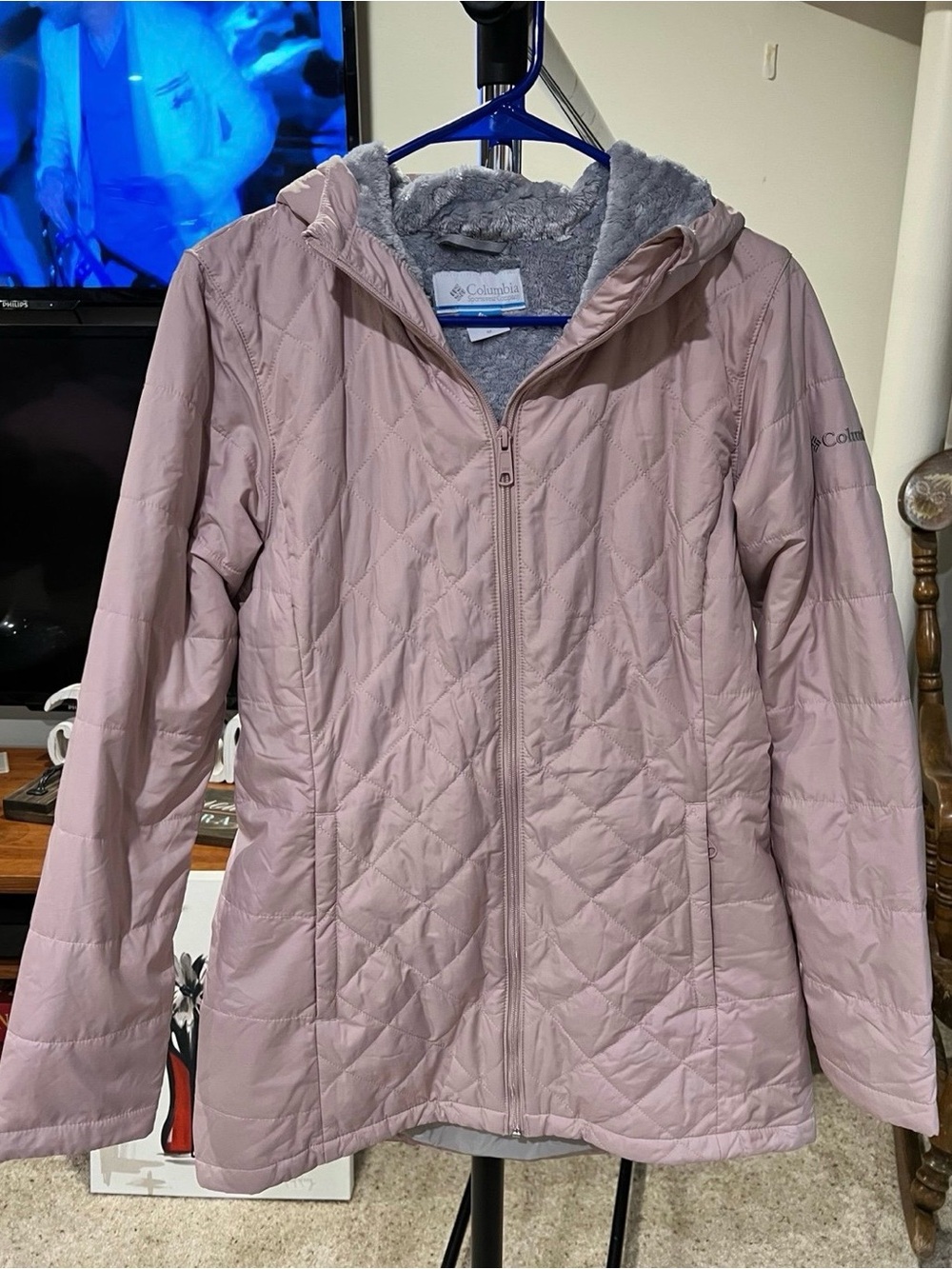 Columbia Women's Light Pink Quilted Hooded Jacket
